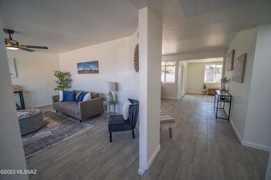 Entryway/Living Room