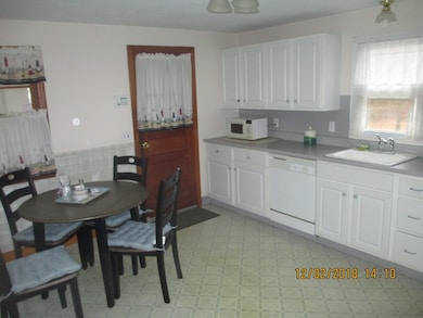 604 Granby Rd, South Hadley, MA 01075 - photo 7