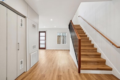 882 61st St, Emeryville, CA 94608 - photo 7