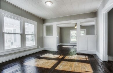 1126 W Woodard St, Denison, TX 75020 - photo 6