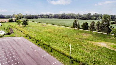 484 W Glenlord Rd, Saint Joseph, MI 49085 - photo 5