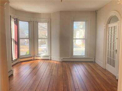 118 Franklin St, Bristol, RI 02809 - photo 4