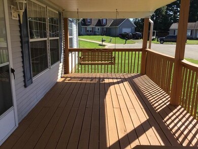 102 Pleasant ct. 3