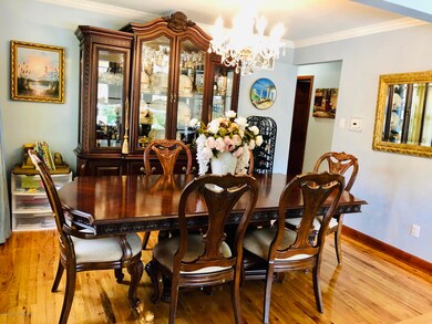 922 Bard Ave, Staten Island, NY 10301 - photo 6