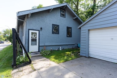 1301 10th St S, Fargo, ND 58103 - photo 4