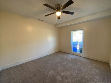 612 Missenburg Ct, Fayetteville, NC 28314 - photo 6