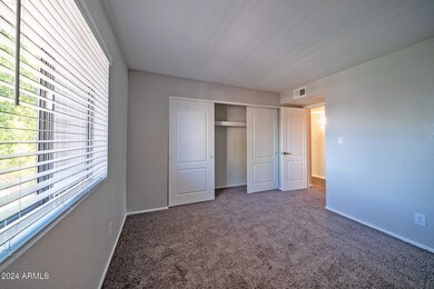 949 S Longmore unit 1, Mesa, AZ 85202 - photo 7
