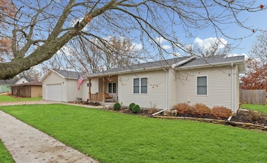 309 N Adams St, Fithian, IL 61844 - photo 3