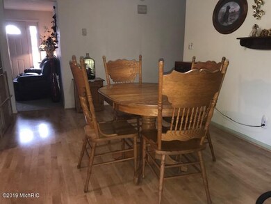 11457 11 Mile Rd, Ceresco, MI 49033 - photo 5