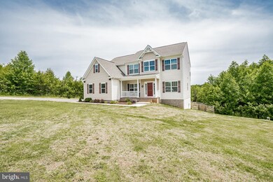 7327 Bell Dr, Spotsylvania, VA 22551 - photo 4