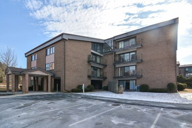 2 Ledgewood Way unit 5, Peabody, MA 01960 - photo 2