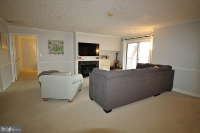 621 Admiral Dr unit 208, Annapolis, MD 21401 - photo 3