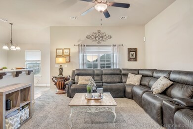 3208 E Fairmont St, Broken Arrow, OK 74014 - photo 3