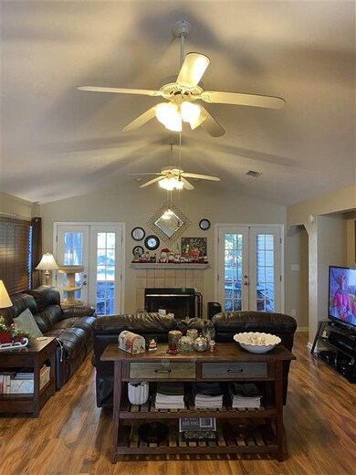 179 Mulberry Cir, Crawfordville, FL 32327 - photo 6