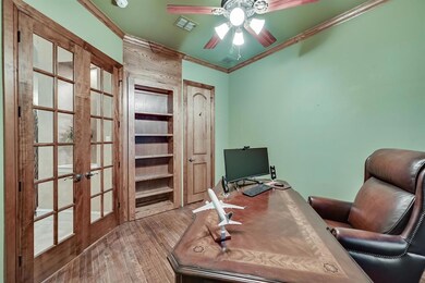 7012 Cherrybark Ln, North Richland Hills, TX 76182 - photo 3