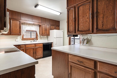 427 E Oak St, Viroqua, WI 54665 - photo 7