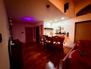 1420 Longhorn Dr, Laredo, TX 78045 - photo 5