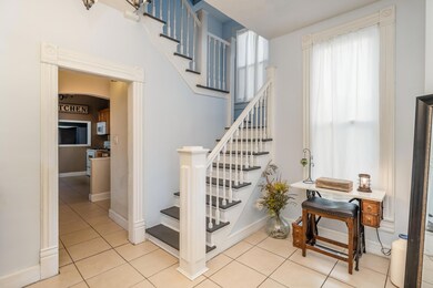 1411 N Broadway Ave-7