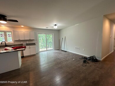 206 Bear Run Cir, Drums, PA 18222 - photo 5