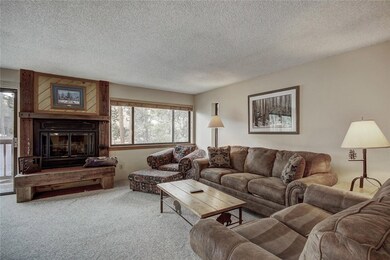 Open floorplan with nice West facing deck.