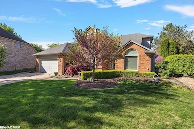 14963 Park View Ct, Sterling Heights, MI 48313 - photo 3