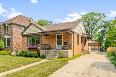 347 N Larch Ave, Elmhurst, IL 60126 - photo 2