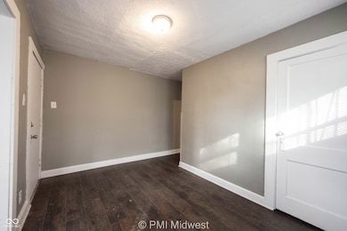 1344 Burdsal Pkwy, Indianapolis, IN 46208 - photo 6