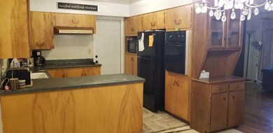 2372 E McAndrews Rd, Medford, OR 97504 - photo 5