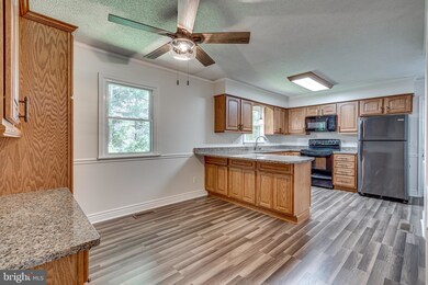 35899 Sycamore Ct, Mechanicsville, MD 20659 - photo 4