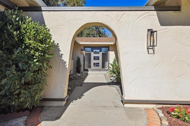 141 Carlisle Way, Sunnyvale, CA 94087 - photo 4