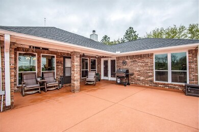 323 Bayou End Cir, Alvin, TX 77511 - photo 7