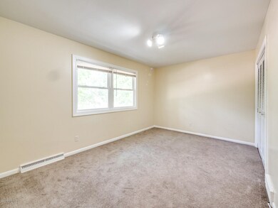 10145 Shuman St, Portage, MI 49024 - photo 6