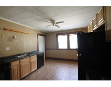 8 Berkshire St unit 2, Indian Orchard, MA 01151 - photo 4