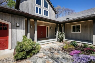 004-Front_View-2671703-small