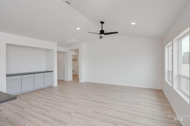 9227 W Candytuft St, Nampa, ID 83687 - photo 7