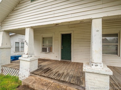 421 W Adams Ave, McAlester, OK 74501 - photo 3