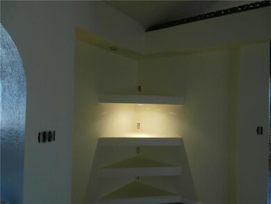 Lighted niche in the living room