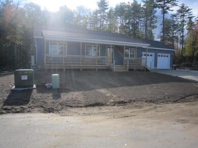 18 Carol Ct, Suncook, NH 03275 - photo 2