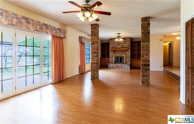 703 Cedar Dr, Copperas Cove, TX 76522 - photo 4