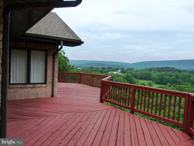 518 Girl Scout Dr, Hedgesville, WV 25427 - photo 5