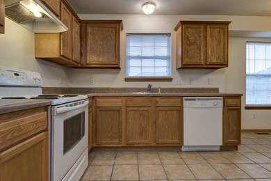 3523 Glenview (8)