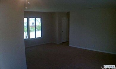Dining/ Living Room