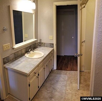 5260 Faircrest Ct SE, Salem, OR 97306 - photo 6