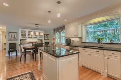 5 Devonshire Ln, Londonderry, NH 03053 - photo 5