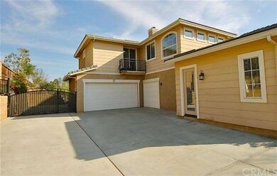 Extended RV parking & gated/paved parking area