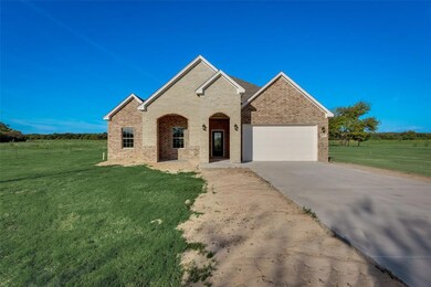 8777 Hutcheson Hill Rd, Springtown, TX 76082 - photo 4