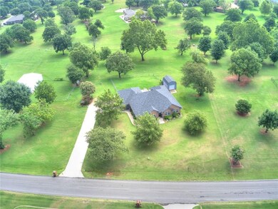 845 Oaklawn Dr, Tuttle, OK 73089 - photo 3