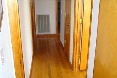 115 Enden Ave, Shelbyville, TN 37160 - photo 4