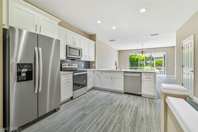 924 Hampton Cir, Naples, FL 34105 - photo 3