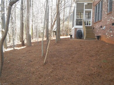 14 Rosebay Ln, Greensboro, NC 27455 - photo 7